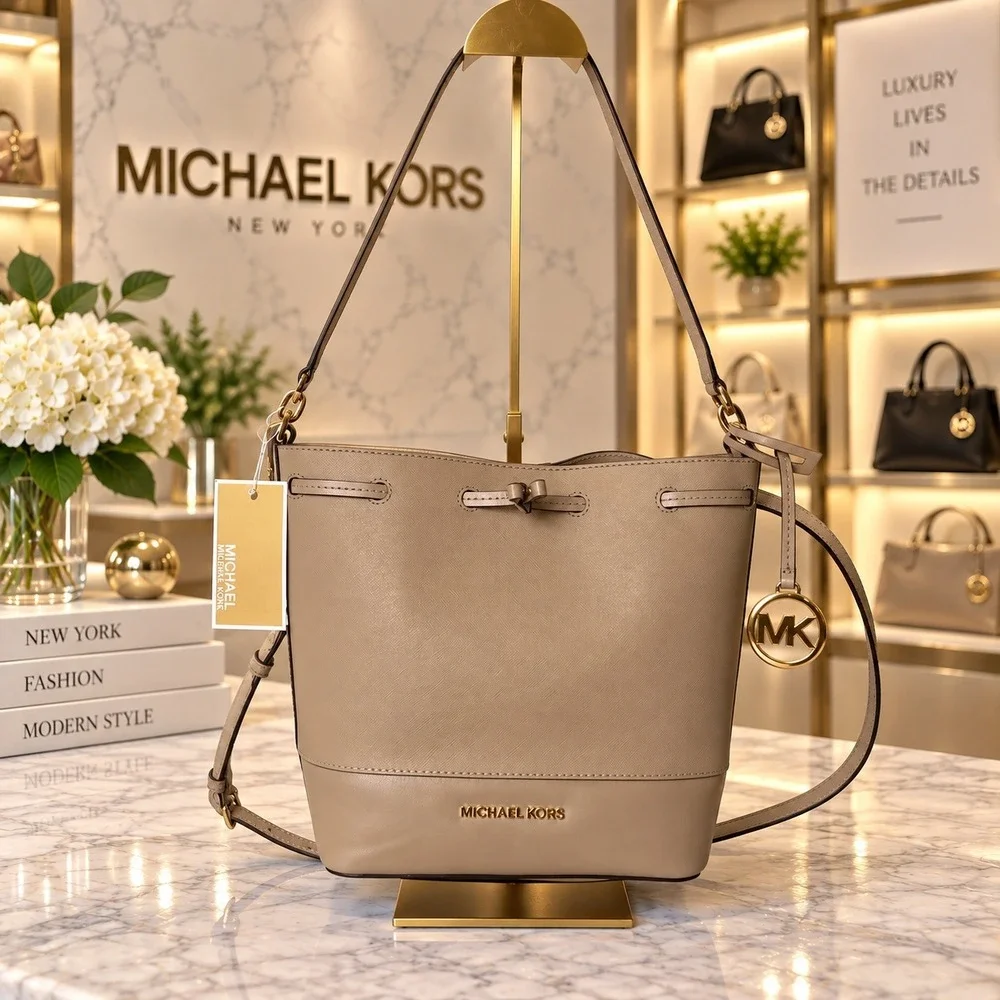 Michael Kors Trista Medium Bucket Bag Truffle Beige Saffiano Leather NWT